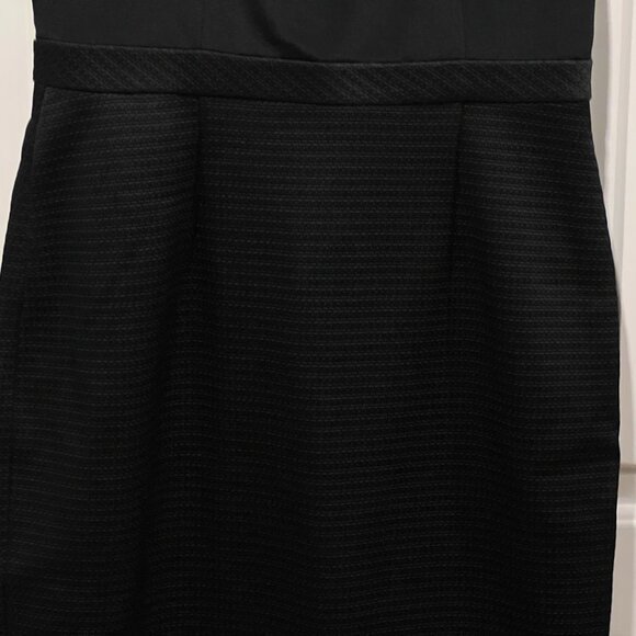 NWT: JAY GOODFREY BLACK & WHITE RUFFLE DRESS, SZ: 4 - Picture 3 of 15